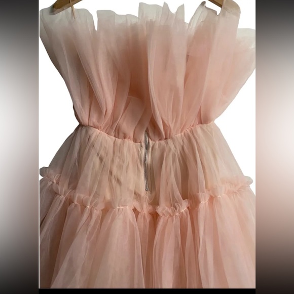 MABLE Frida  Tulle Mini Strapless Dress In Dusty Pink Size Small PROM Photoshoot - Picture 5 of 9